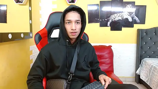 Snapshot of jose_sexycumm chatting on October 9, 2025, 7:23 pm jose sexycumm online show from October 9, 2025, 7:23 pm