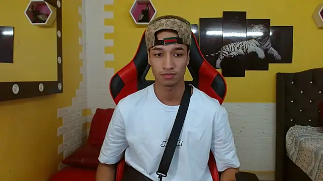 Snapshot of jose_sexycumm chatting on October 11, 2025, 7:45 pm jose sexycumm online show from October 11, 2025, 7:45 pm