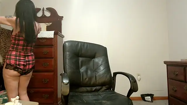 Organza1 online show from March 2, 2025, 2:51 am