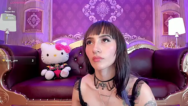 ElectraRaptiis online show from January 11, 2025, 11:24 pm