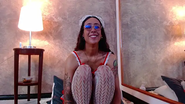 GabyPetit online show from January 22, 2025, 11:10 pm