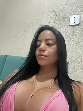 Snapshot of Elamesmamorena chatting on July 13, 2026, 10:07 am Elamesmamorena online show from July 13, 2026, 10:07 am