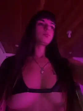 Snapshot of VioletaSubmissive chatting on January 16, 2025, 1:27 am VioletaSubmissive online show from January 16, 2025, 1:27 am