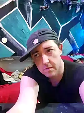 Boo-boo kittyfux online show from November 7, 2025, 2:06 pm