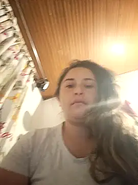 Snapshot of yajahil chatting on January 22, 2025, 4:02 am yajahil online show from January 22, 2025, 4:02 am