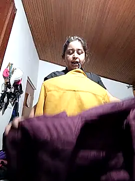 Snapshot of yajahil chatting on October 29, 2025, 5:31 am yajahil online show from October 29, 2025, 5:31 am