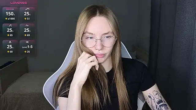 littlevildevil online show from February 7, 2026, 11:03 am