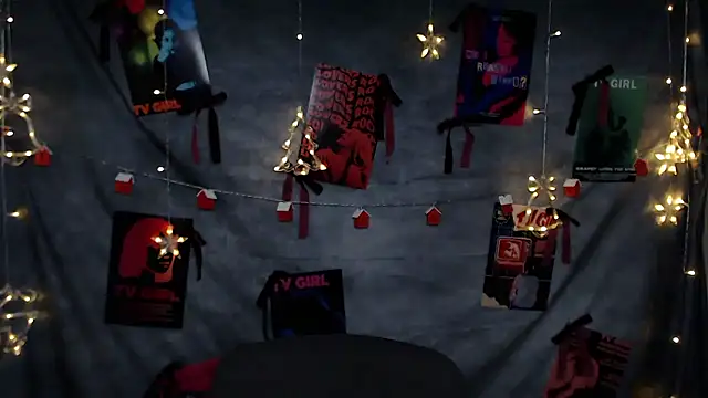 MademoiselleCl online show from January 5, 2026, 7:17 pm