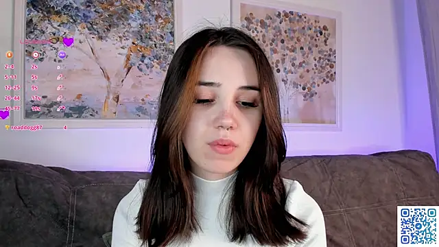 Snapshot of GillianDowdey chatting on March 3, 2025, 1:21 am GillianDowdey online show from March 3, 2025, 1:21 am