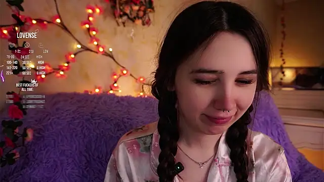 Snapshot of GillianDowdey chatting on January 19, 2026, 3:21 am GillianDowdey online show from January 19, 2026, 3:21 am