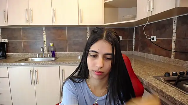 anna alvarez online show from March 11, 2025, 3:02 pm