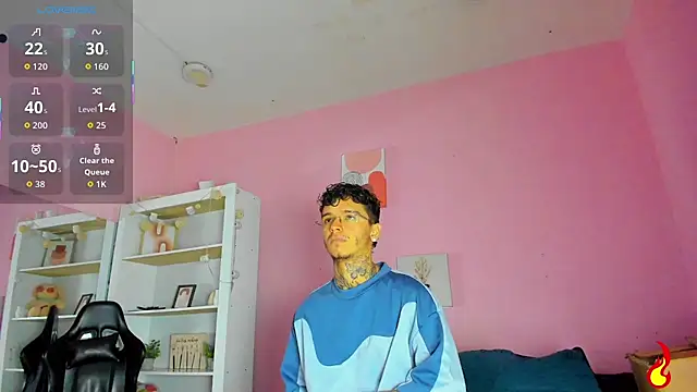 Ian Castillo  online show from November 28, 2025, 11:13 am