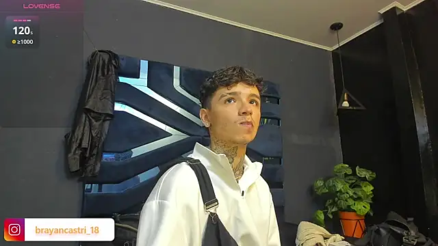 Ian Castillo  online show from January 15, 2026, 11:26 am