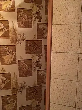 Tonybaloney1972 online show from January 18, 2026, 12:03 am