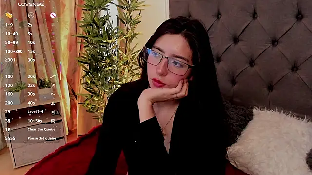 Snapshot of aisha_bx chatting on January 21, 2025, 5:30 pm aisha bx online show from January 21, 2025, 5:30 pm