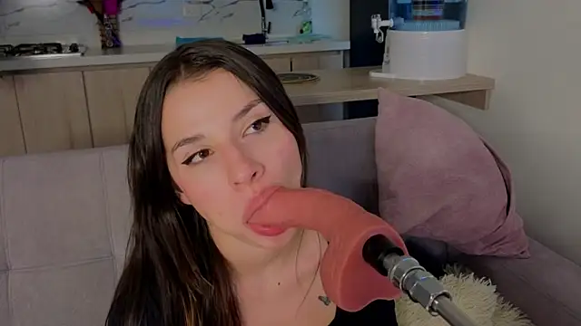 Mia adams66 online show from May 11, 2026, 10:40 pm