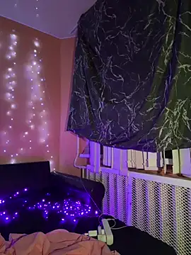 saint cat25 online show from March 21, 2025, 11:45 pm