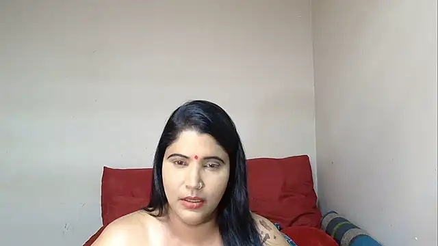 Snapshot of XIndianintimacy chatting on January 4, 2025, 8:05 pm XIndianintimacy online show from January 4, 2025, 8:05 pm