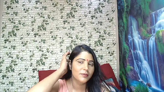 Snapshot of XIndianintimacy chatting on February 25, 2025, 8:51 pm XIndianintimacy online show from February 25, 2025, 8:51 pm