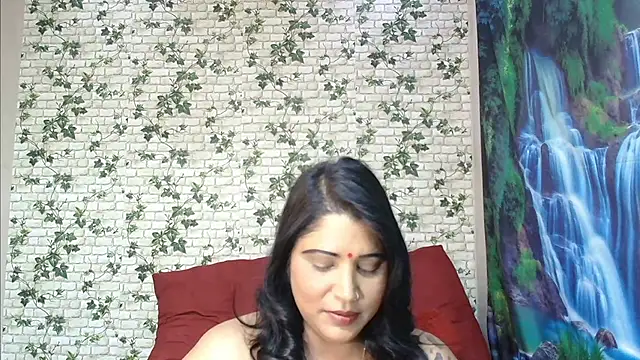 Snapshot of XIndianintimacy chatting on February 26, 2025, 5:39 pm XIndianintimacy online show from February 26, 2025, 5:39 pm