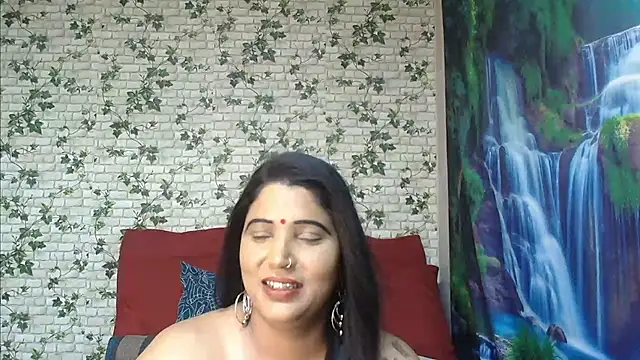 Snapshot of XIndianintimacy chatting on March 15, 2025, 6:32 pm XIndianintimacy online show from March 15, 2025, 6:32 pm