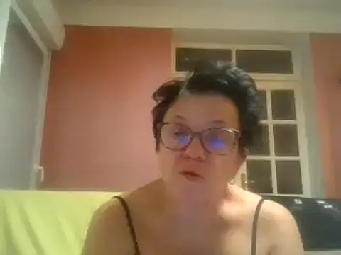 Vandeae44 online show from December 19, 2024, 8:34 pm