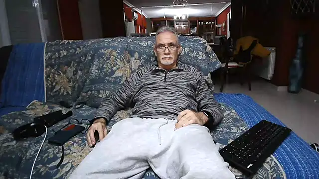 maduroguapo online show from March 19, 2025, 9:16 pm