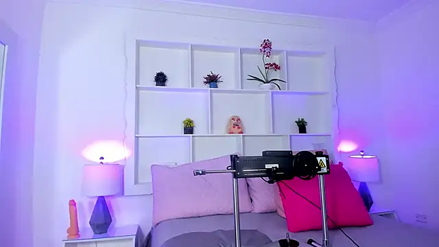 Snapshot of Jenifer_Diaz chatting on March 22, 2025, 12:57 pm Jenifer Diaz online show from March 22, 2025, 12:57 pm