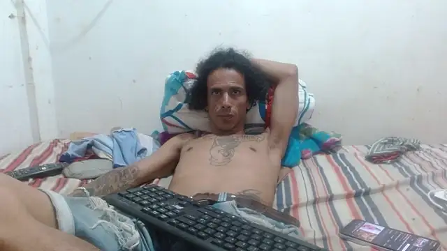 damian bottom bigcock online show from October 14, 2025, 10:54 pm