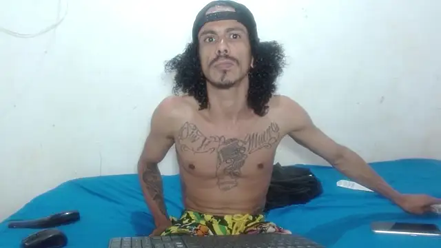 damian bottom bigcock online show from December 20, 2025, 8:38 pm