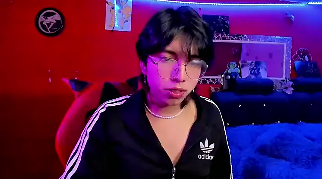 AnggelONfiree online show from December 14, 2024, 6:13 am