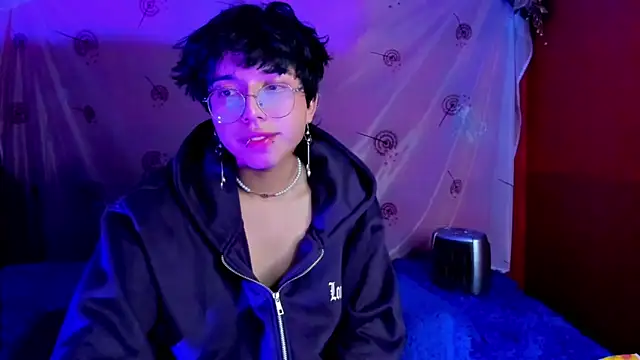 AnggelONfiree online show from February 8, 2025, 6:54 am