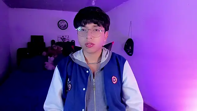 AnggelONfiree online show from February 14, 2026, 11:56 pm