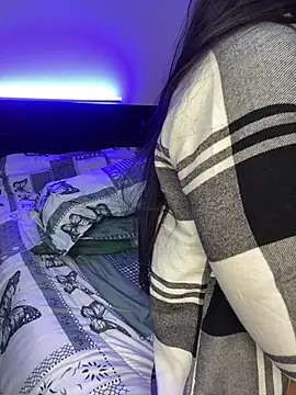 Snapshot of Isa_bel chatting on December 10, 2024, 4:34 am Isa bel online show from December 10, 2024, 4:34 am