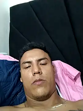 Snapshot of MagicMike009 chatting on September 13, 2025, 12:54 am MagicMike009 online show from September 13, 2025, 12:54 am