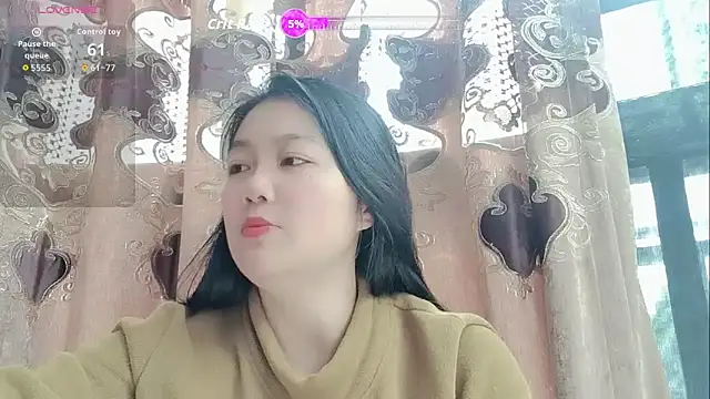 luoxuwen online show from April 4, 2026, 5:49 am