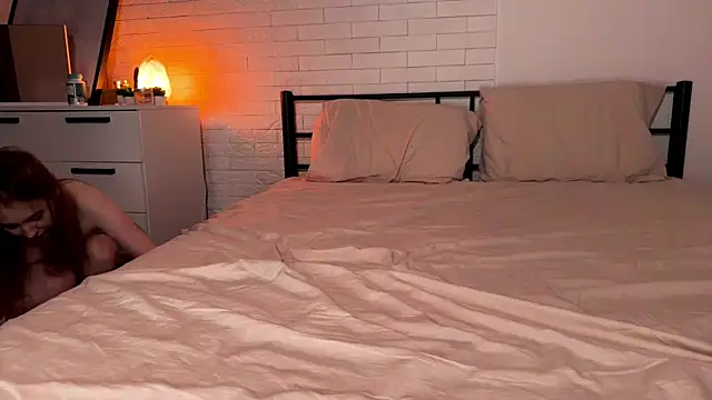 oypo online show from December 3, 2024, 3:22 pm