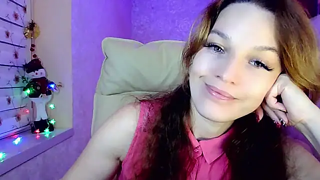 impossibleluna online show from January 13, 2026, 7:52 pm