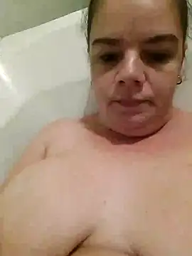 Hornyparratjie online show from November 11, 2025, 8:31 pm