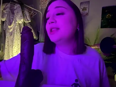 DaisyBooom online show from January 17, 2026, 8:12 pm