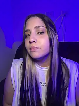 valentina jonnes1 online show from March 24, 2026, 5:23 am