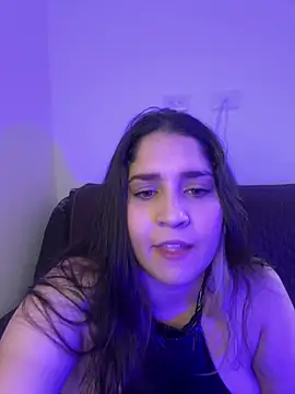 valentina jonnes1 online show from July 5, 2026, 8:27 pm