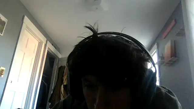 KittingGrappler online show from November 19, 2025, 7:14 pm