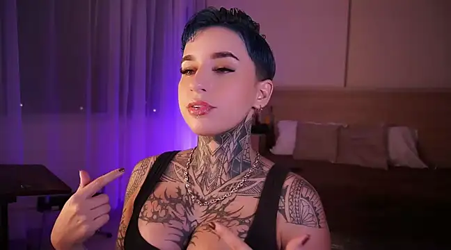 AliceShazaham  online show from December 8, 2024, 7:47 am