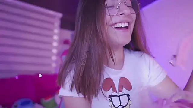 milly kenner online show from September 23, 2025, 4:54 pm