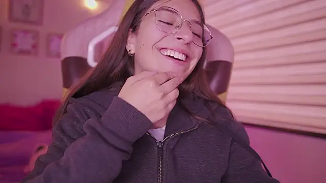 milly kenner online show from March 26, 2026, 8:03 pm