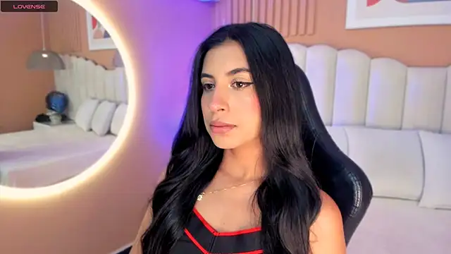 zia cooper online show from October 22, 2025, 7:02 pm