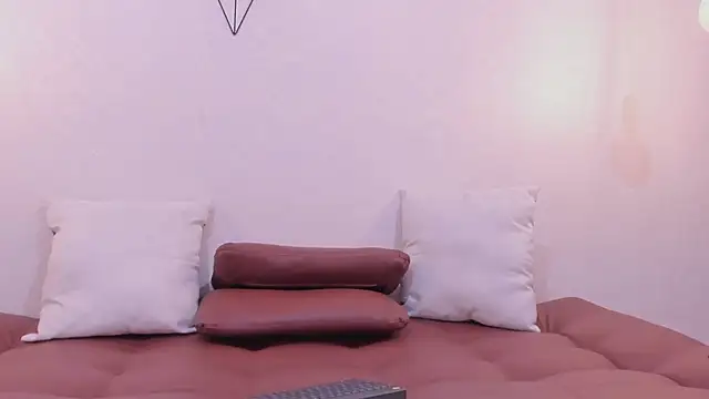 RedMeloddy online show from January 27, 2025, 10:27 pm