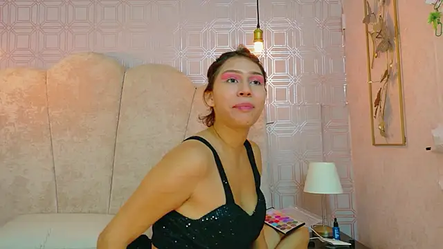 Annyeli online show from November 3, 2025, 12:06 pm