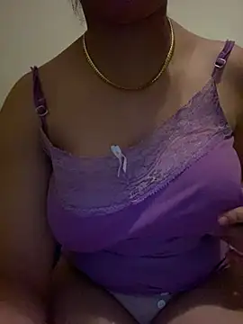 Snapshot of Maha_Ms chatting on February 12, 2025, 8:40 pm Maha Ms online show from February 12, 2025, 8:40 pm